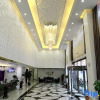 Отель Zhengzhou Jiahe Holiday Inn Co., Ltd., фото 2