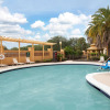 Отель La Quinta Inn & Suites by Wyndham Jacksonville Butler Blvd, фото 13