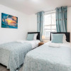 Отель Beautiful 1-bed Apartment in London Lewisham, фото 4