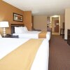 Отель Holiday Inn Express Hotel & Suites LAMAR, an IHG Hotel, фото 18