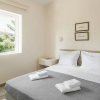 Отель Tricot Beachfront House, фото 7