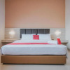 Отель RedDoorz Plus near Ferry Terminal Batam Center, фото 17