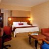 Отель Courtyard by Marriott Boston Waltham, фото 7
