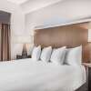 Отель Ramada by Wyndham Bakersfield North, фото 4