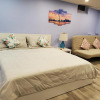 Отель Deluxe King Size Ensuite bed room near the airport, фото 2