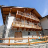 Отель Rebecca s House few Steps From Skiing, фото 1