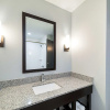 Отель Comfort Inn & Suites Oklahoma City near Bricktown, фото 4
