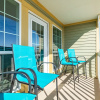 Отель Seaside and Breezy Condo at the Victorian, фото 7
