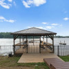 Отель Water Break at the Lake by Avantstay Lakefront + Private Dock, фото 20