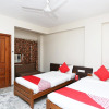 Отель Vijay Palace by OYO Rooms, фото 4