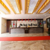 Отель Metropolo Xuzhou Pengcheng Square Golden Shield Hotel, фото 2