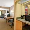 Отель Days Inn & Suites by Wyndham Airport Albuquerque в Альбукерке