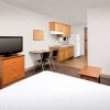 Отель WoodSpring Suites San Antonio North Live Oak I-35, фото 19