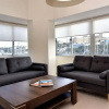 Отель Bright Spacious 2 Bedroom With Marina View, фото 3