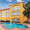 Отель La Quinta Inn & Suites by Wyndham Seguin, фото 10