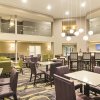 Отель La Quinta Inn & Suites by Wyndham Denver Airport DIA, фото 4