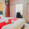 Отель d'Blessing Kost & Family Homestay by RedDoorz, фото 8