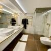 Отель Luxury Queen V apartment with Jacuzzi, фото 7