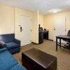 Отель Holiday Inn Express & Suites Alpharetta - Windward Parkway, фото 6