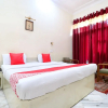 Отель OYO 24073 Hotel Hari Darshan, фото 17