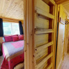 Отель White Cabin Cozy Secluded Cabin, фото 10