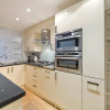 Отель Fantastic 3 Bed Apartment In Earls Court, фото 6