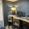 Отель Comfort Suites, фото 23