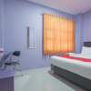 Отель RedDoorz @ Gatot Subroto Street Bandung 2, фото 2