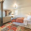 Отель 5BD Houseblocks From Broadmoor Fireplacecheyenne Canon & Gorgeous Views!, фото 24
