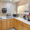 Отель Econo Lodge Inn and Suites Sandy, фото 22