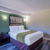 Отель Super 8 Toronto East ON, фото 19