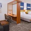 Отель Springhill Suites Durham Chapel Hill, фото 3