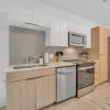 Отель Chic 1-bed In Vibrant Optimist Park 1 Bedroom Apts by RedAwning, фото 7