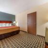 Отель Econo Lodge Inn & Suites, фото 2