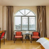 Отель Golden Castle Business Hotel, фото 6