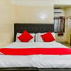 Отель OYO 23115 Hotel Saravana, фото 13