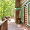 Отель Ellijay Cabin w/ Deck and Hot Tub!, фото 1