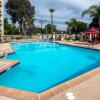 Отель Holiday Inn West Covina (Ex Rodeway Inn Near Fairplex), фото 12