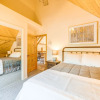 Отель Shaver Lake Mountain Cabin w/ Hot Tub & Gas Grill!, фото 15