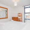 Отель Charming 1 Bedroom Flat in East Putney, фото 2