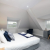 Отель Crown Place 2 & 3 Bedroom Luxury Apts, фото 2