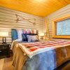 Отель Spacious Packwood Cabin w/ Hot Tub - Near River, фото 3