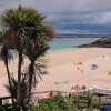 Отель Surf Break 2BD St Ives Apartment W/ Sea Views+spa Experience, фото 19