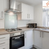 Отель New Immaculate 5bed - Parking - City Links - 5 By Hinkley Homes Short Lets & Serviced Accommodation, фото 8