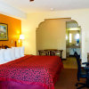 Отель Days Inn And Suites Savannah Midtown, фото 10