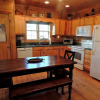Отель Limerick Lodge 3 Bedrooms 3.5 Bathrooms Cabin, фото 5