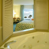 Отель Fairfield Inn & Suites Jacksonville Beach, фото 15