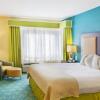 Отель Holiday Inn Hotel & Suites Dalton, фото 3
