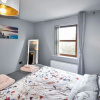 Отель Immaculate 3-bed House in Newcastle, фото 5
