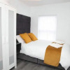 Отель Sybil Townhouse Anfield Sleeps 15, фото 7